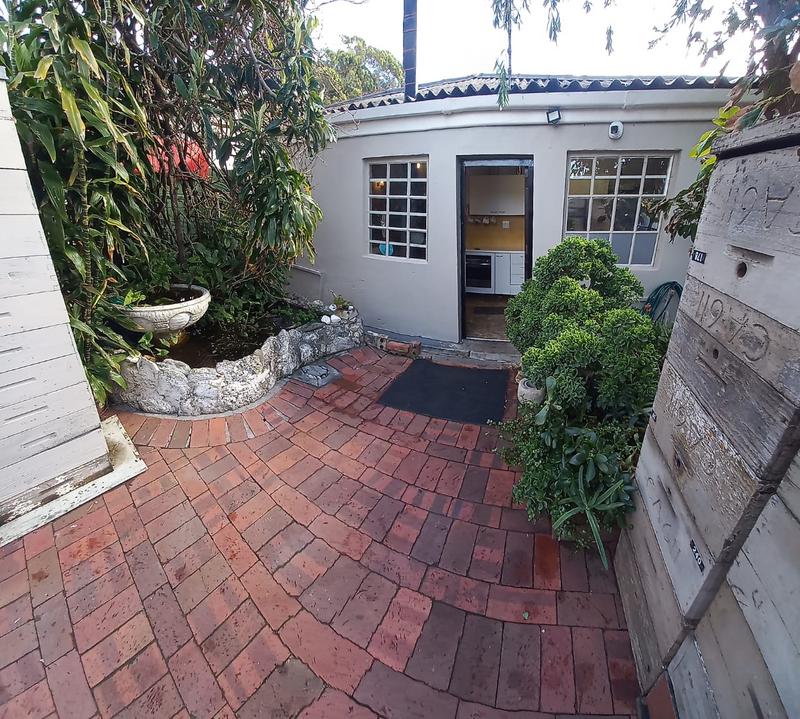 3 Bedroom Property for Sale in Maitland Western Cape